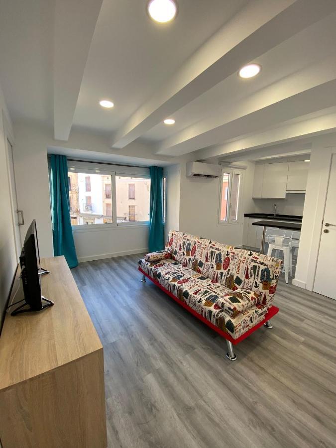 Apartamentos San Martin Plasencia Bagian luar foto